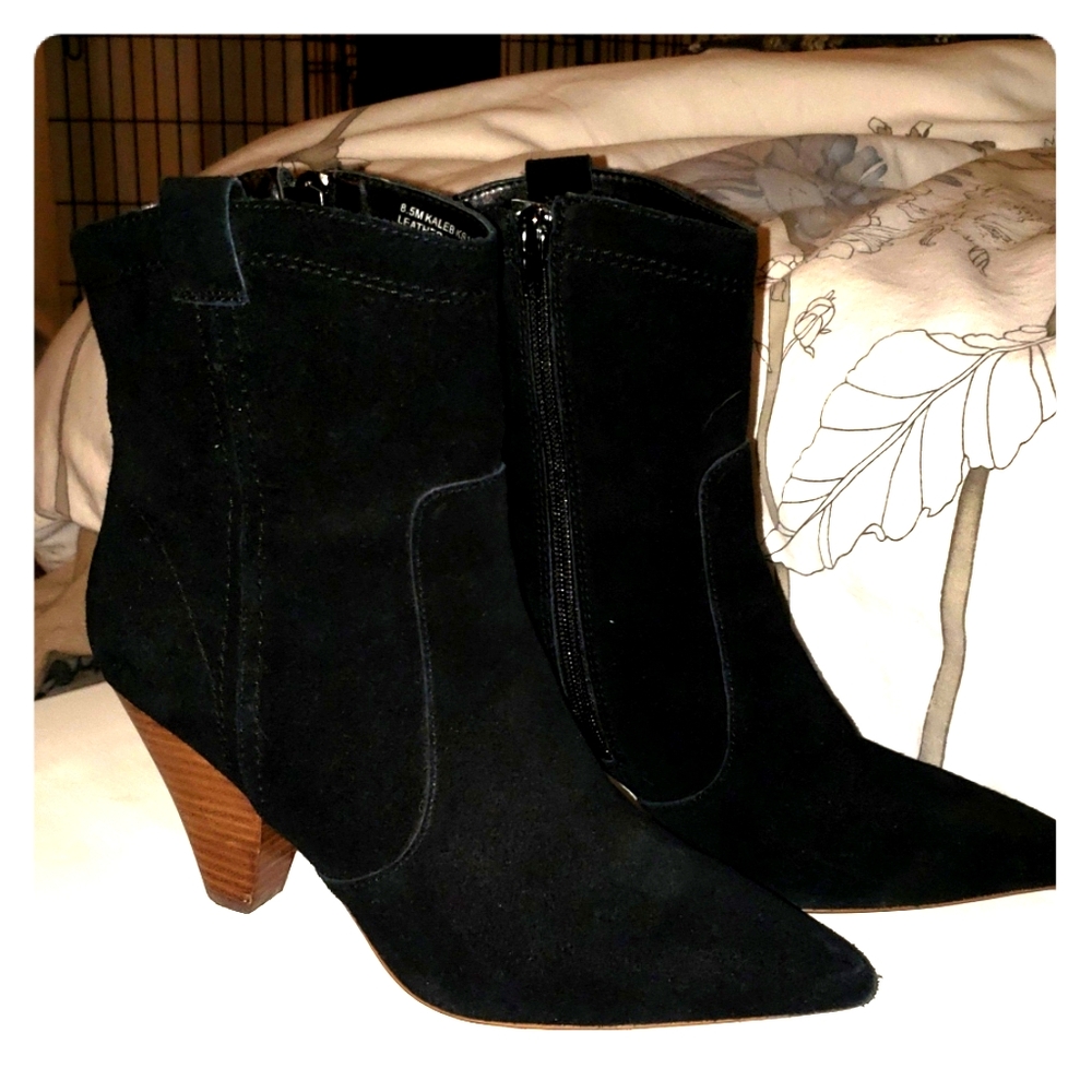 Kensie Boot size 8.5